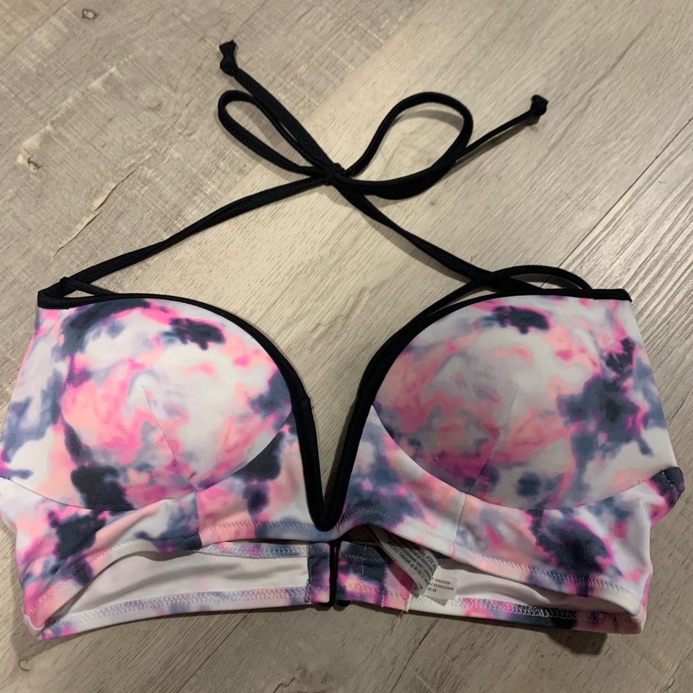 PINK Victoria's Secret Tie-Dye Bikini Top